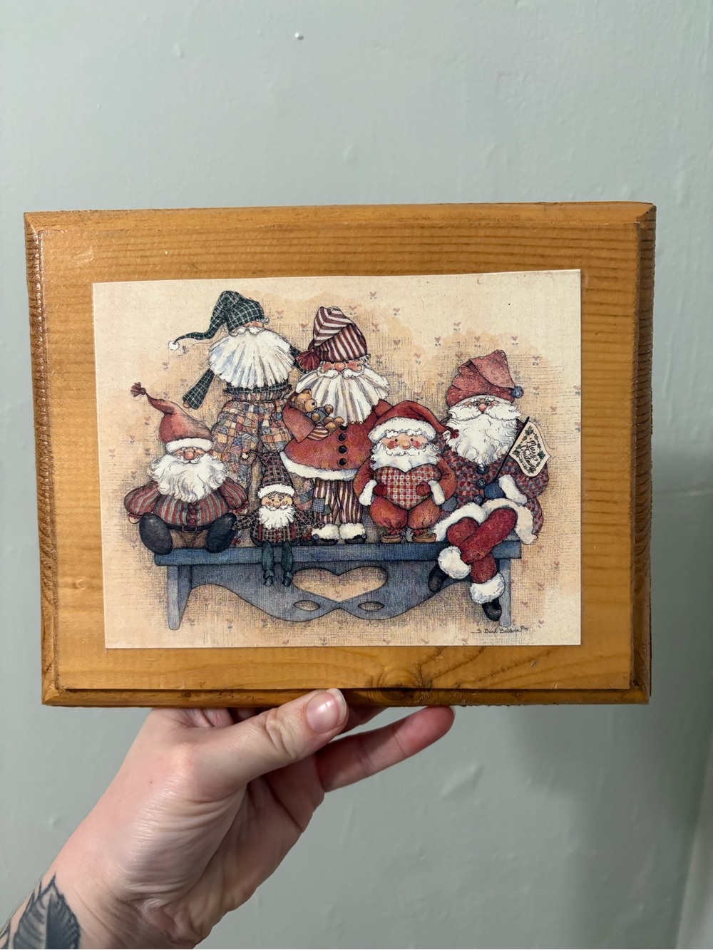 Vintage Santa Shelf Plaque - Red, Cream, Blue